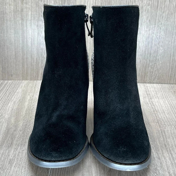 Very Volatile Booties Womens 6 Chatter Cheetah Calf Hair Suede Wedge Black Beige - Picture 2 of 12